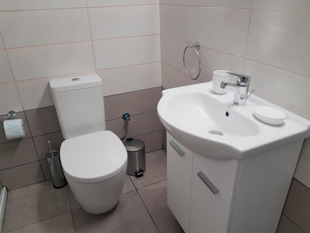 Cozy Holyday Apartament พาราลิมนี ภายนอก รูปภาพ